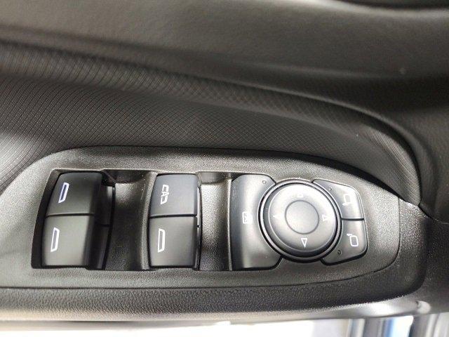 2024 Chevrolet Equinox Vehicle Photo in BARABOO, WI 53913-9382