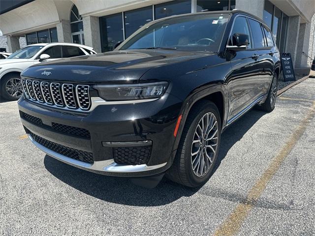2021 Jeep Grand Cherokee L Vehicle Photo in DYER, IN 46322
