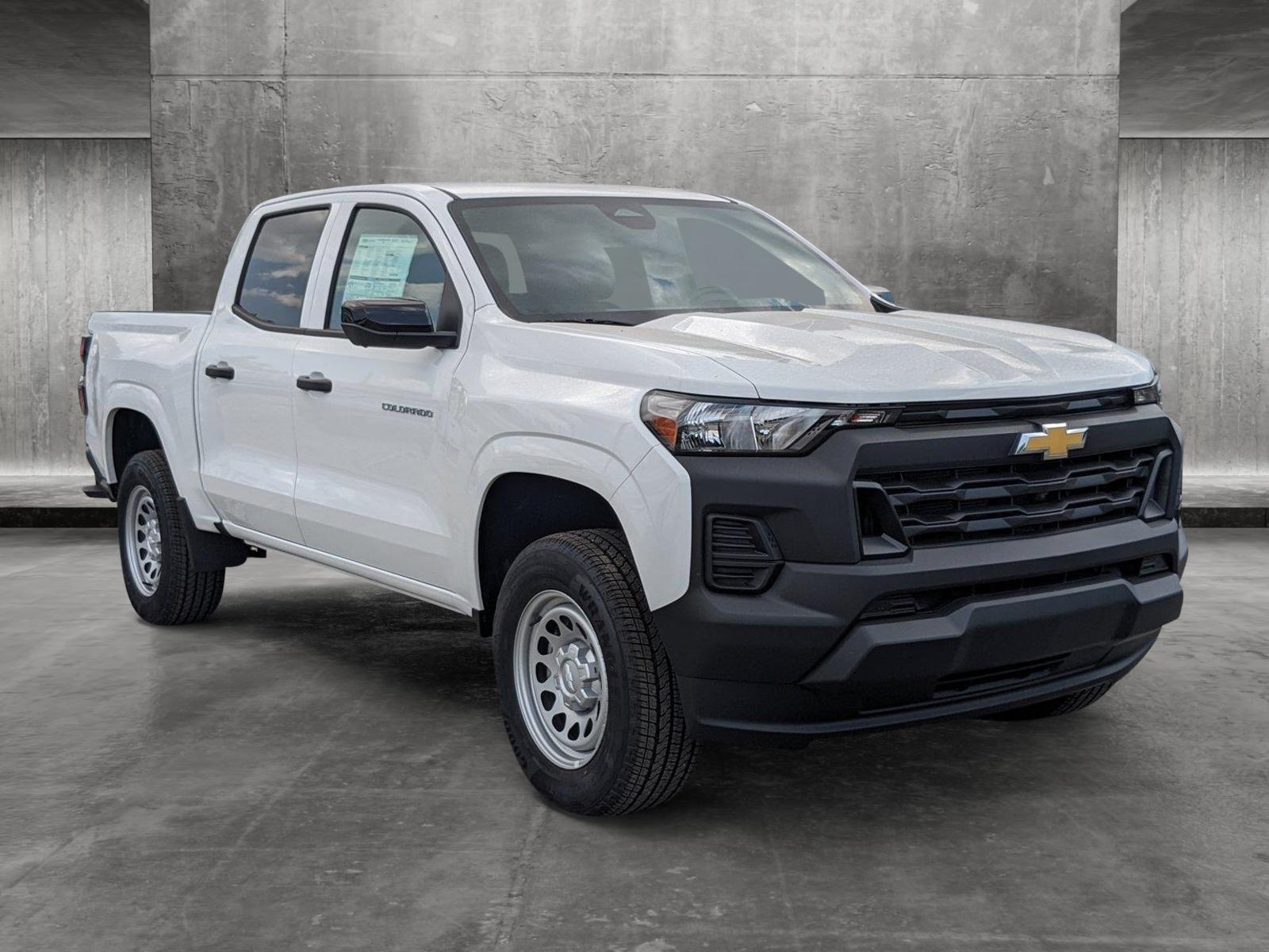 2024 Chevrolet Colorado Vehicle Photo in MIAMI, FL 33134-2699