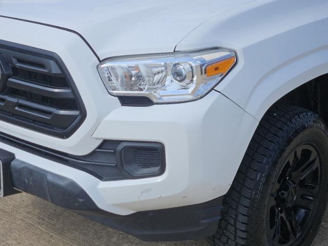 2019 Toyota Tacoma 2WD Vehicle Photo in Denison, TX 75020