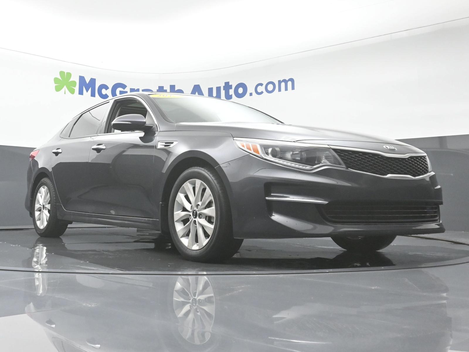 2018 Kia Optima Vehicle Photo in Marion, IA 52302