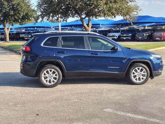 2018 Jeep Cherokee Vehicle Photo in DENTON, TX 76210-9321