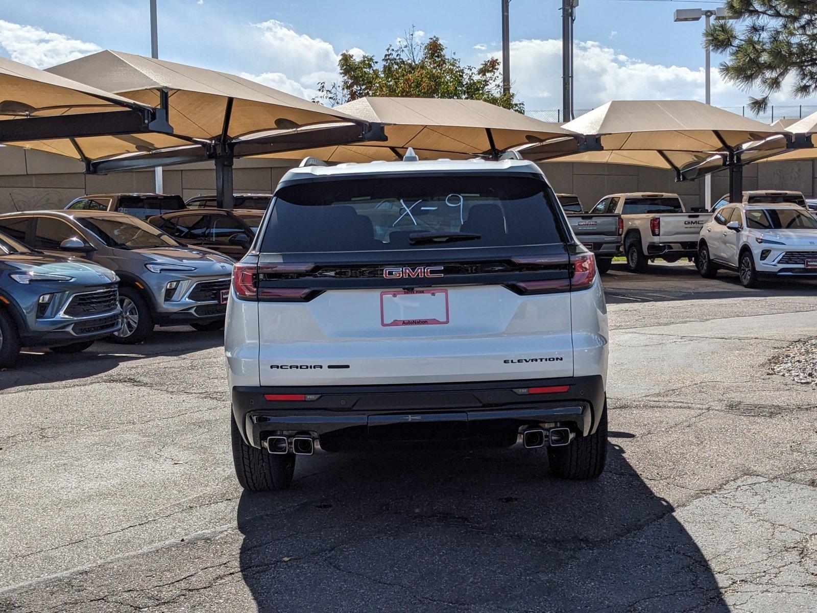 2024 GMC Acadia Vehicle Photo in GOLDEN, CO 80401-3850