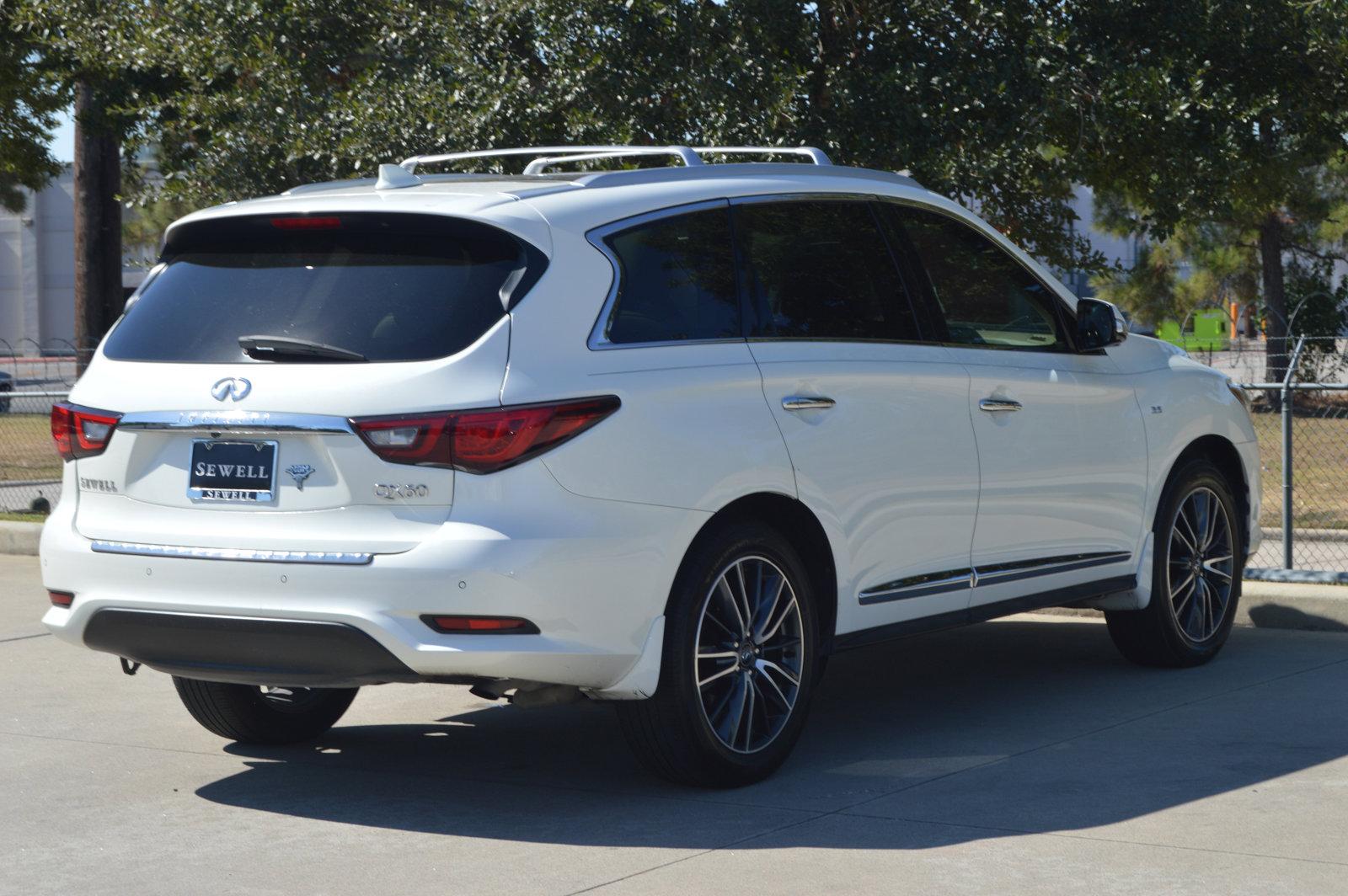 2020 INFINITI QX60 Vehicle Photo in Houston, TX 77090