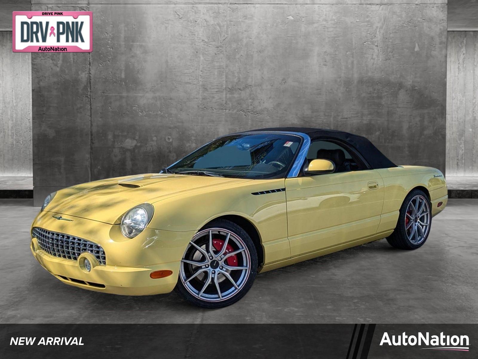 2002 Ford Thunderbird Vehicle Photo in Clearwater, FL 33761