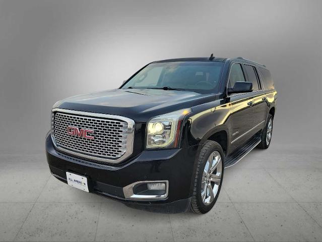 2017 GMC Yukon XL Vehicle Photo in MIDLAND, TX 79703-7718