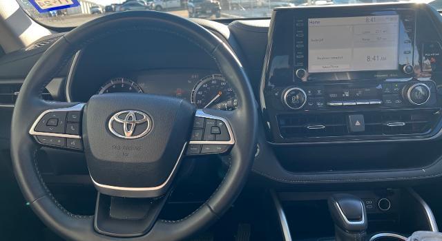 2022 Toyota Highlander Vehicle Photo in WEATHERFORD, TX 76087