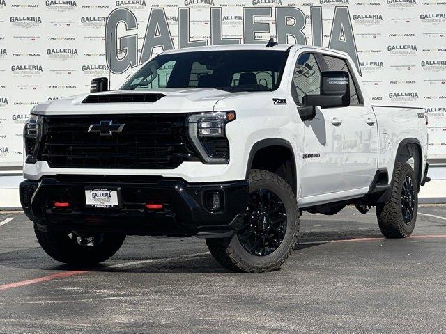 2025 Chevrolet Silverado 2500 HD Vehicle Photo in DALLAS, TX 75244-5909