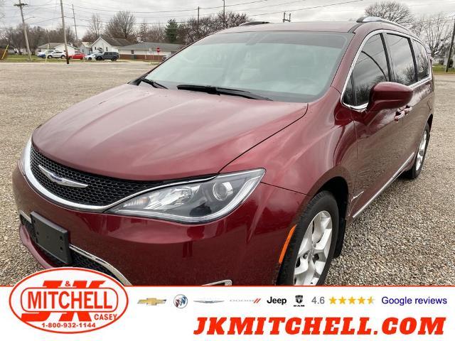 2020 Chrysler Pacifica Vehicle Photo in CASEY, IL 62420-1525