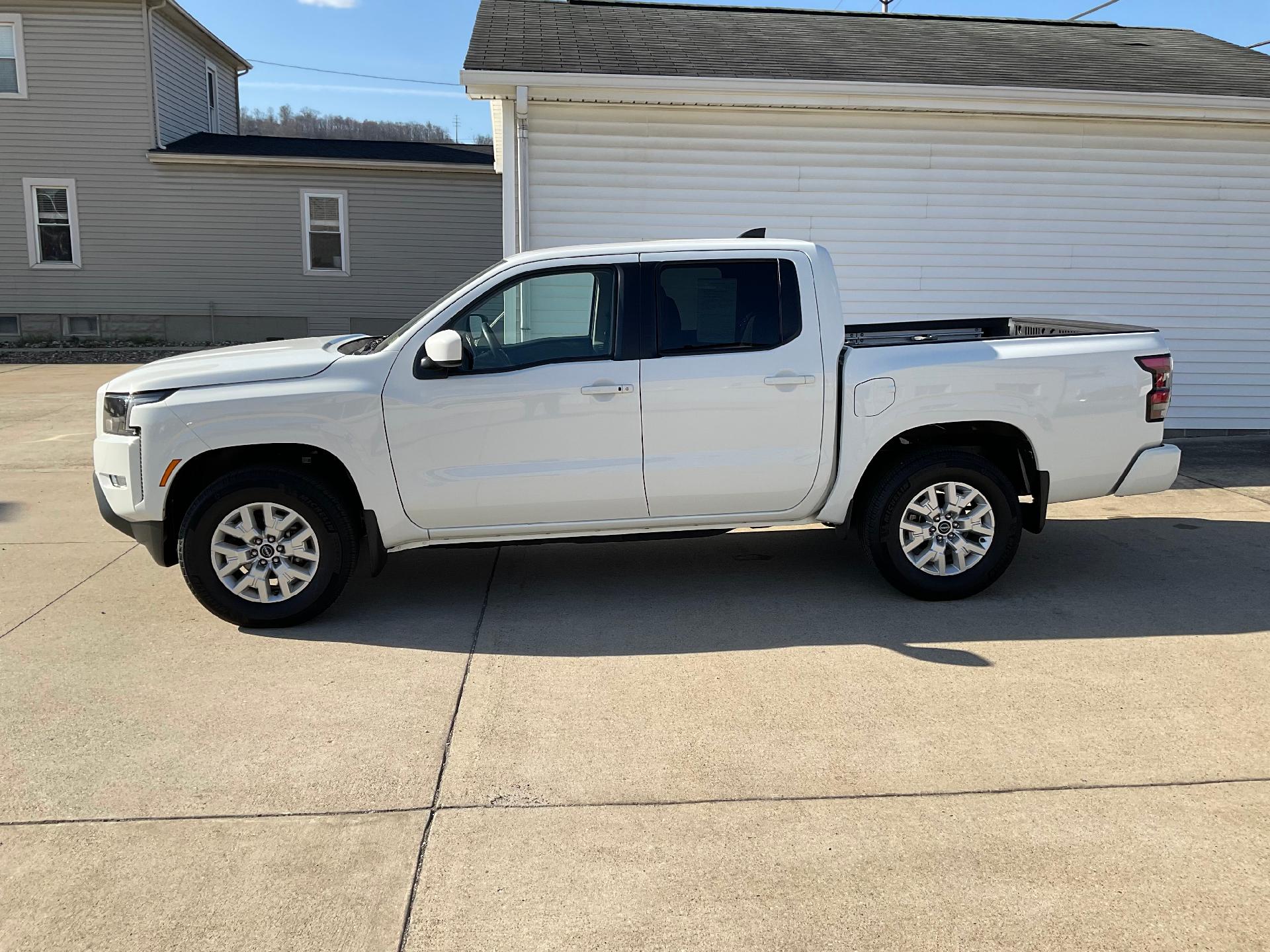 Used 2022 Nissan Frontier SV with VIN 1N6ED1EK5NN693343 for sale in Moundsville, WV