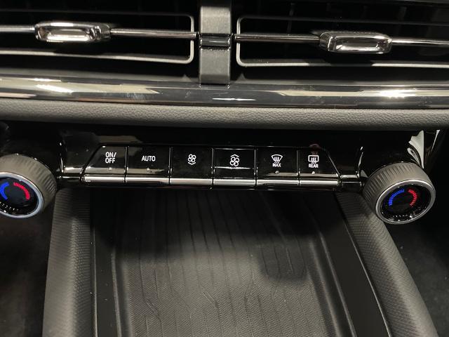 2024 Chevrolet Equinox EV Vehicle Photo in ROGERS, MN 55374-9422