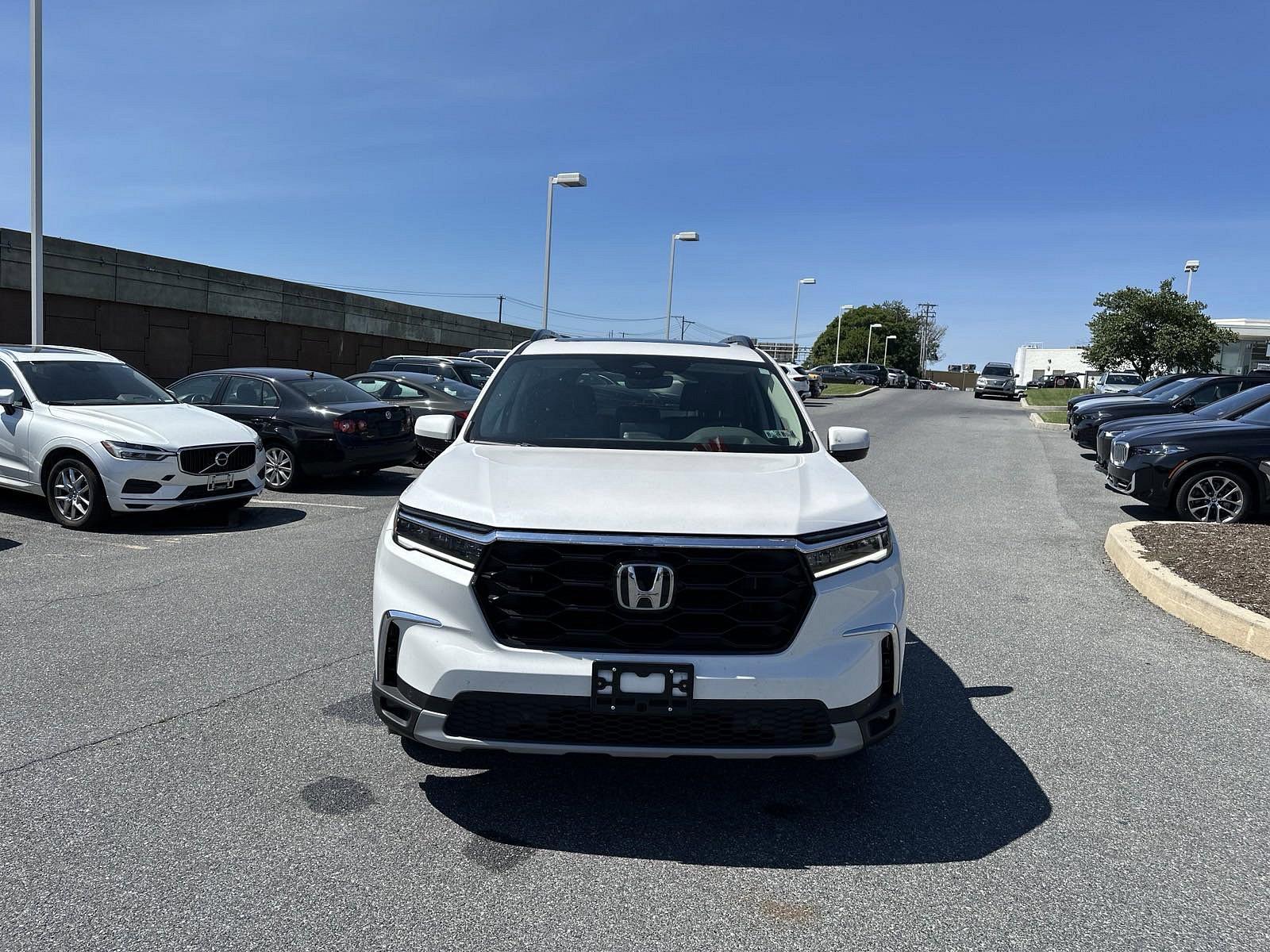 2024 Honda Pilot Vehicle Photo in Lancaster, PA 17601