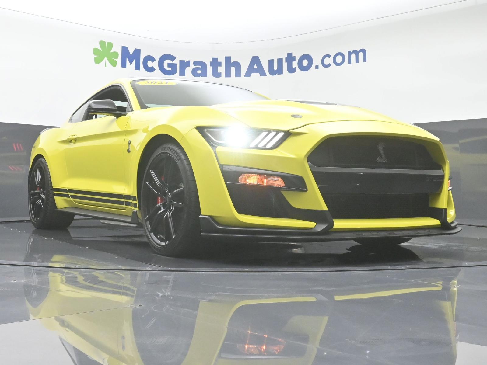 2021 Ford Mustang Vehicle Photo in Cedar Rapids, IA 52402