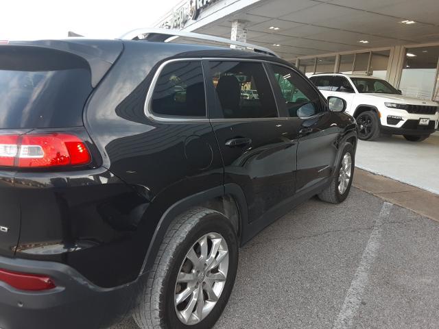 2016 Jeep Cherokee Vehicle Photo in Ennis, TX 75119-5114