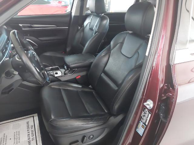 2022 Kia Telluride Vehicle Photo in WENTZVILLE, MO 63385-1017