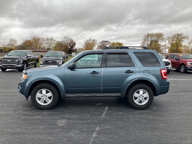 Used 2012 Ford Escape XLT with VIN 1FMCU0DG4CKB66812 for sale in Pontiac, IL