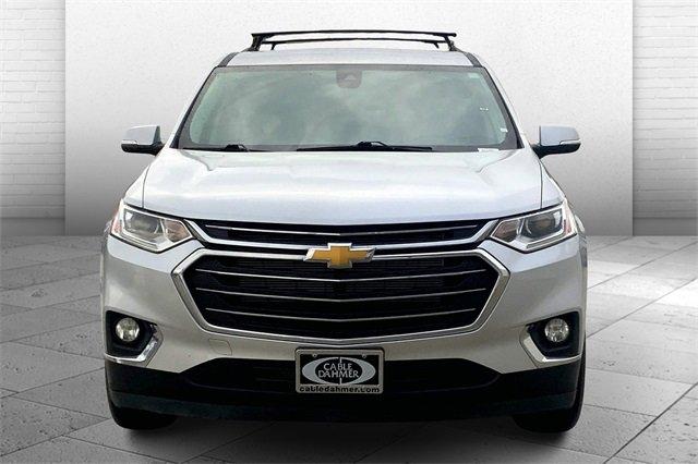 Used 2021 Chevrolet Traverse 3LT with VIN 1GNEVHKW7MJ231332 for sale in Topeka, KS