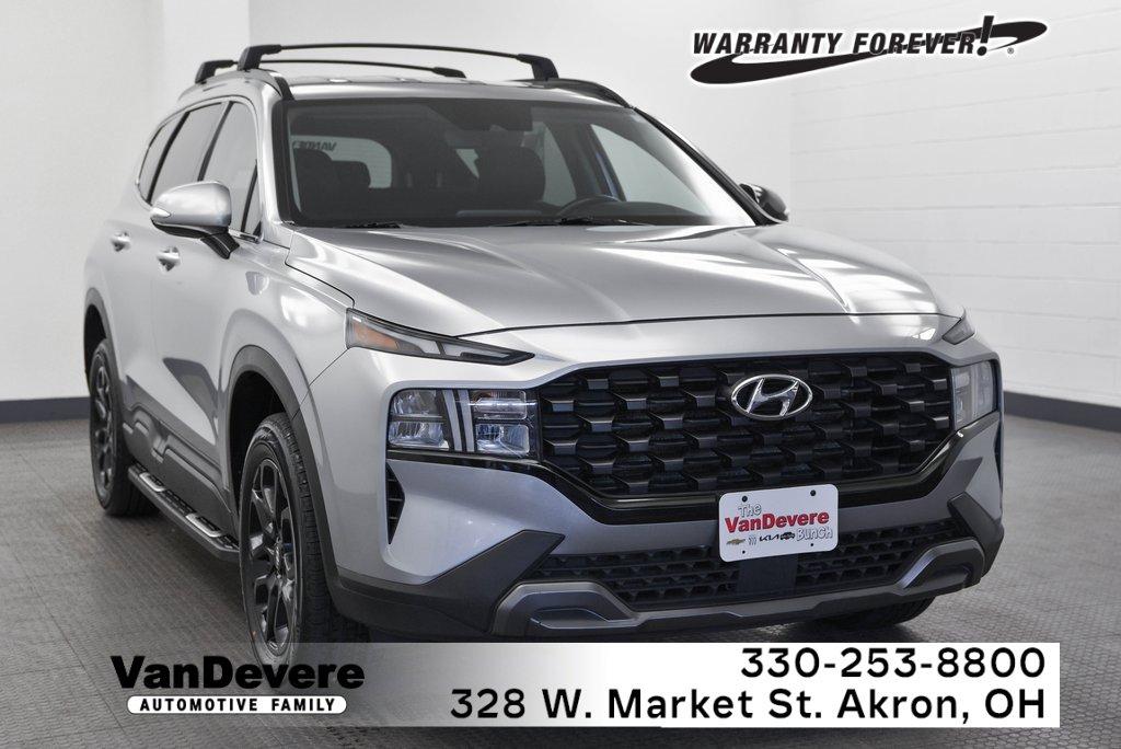 2023 Hyundai Santa Fe Vehicle Photo in AKRON, OH 44303-2185