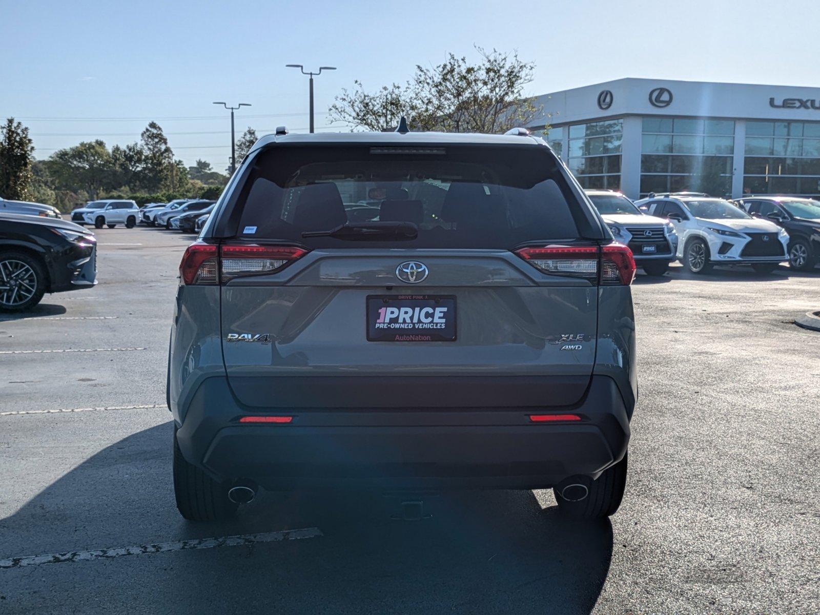 2021 Toyota RAV4 Vehicle Photo in Clearwater, FL 33761