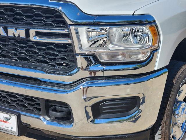 2024 Ram 2500 Vehicle Photo in Ennis, TX 75119-5114