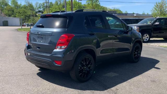 2021 Chevrolet Trax Vehicle Photo in MOON TOWNSHIP, PA 15108-2571