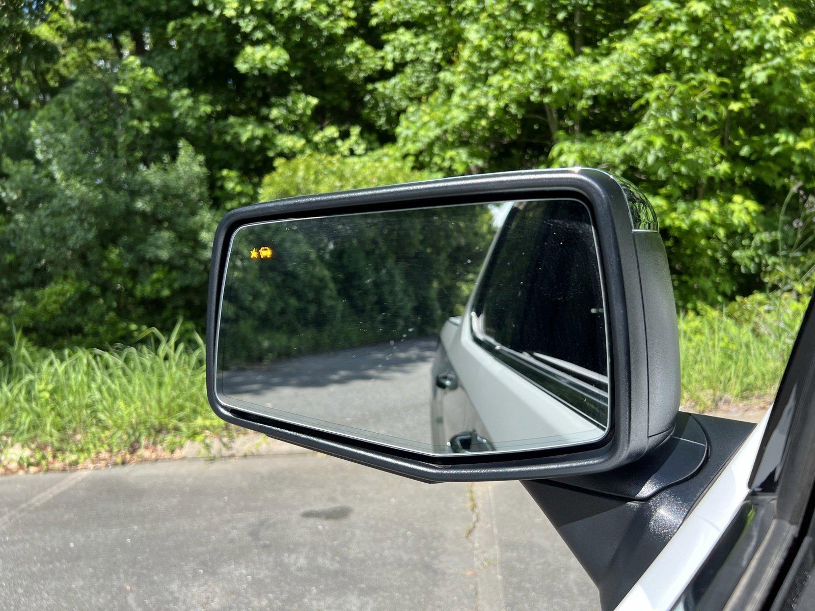 2024 GMC Sierra 1500 Vehicle Photo in MONROE, NC 28110-8431