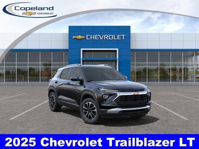 2025 Chevrolet Trailblazer Vehicle Photo in BROCKTON, MA 02301-7113