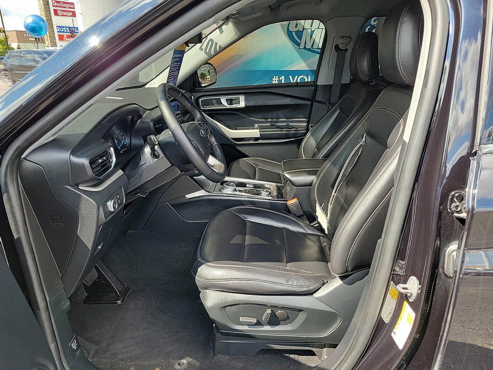 2021 Ford Explorer Vehicle Photo in Plainfield, IL 60586