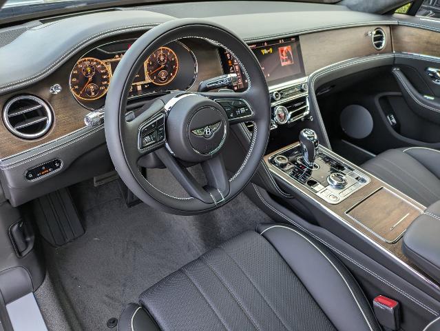 Used 2022 Bentley Flying Spur Base with VIN SCBBG6ZG7NC093261 for sale in Northbrook, IL