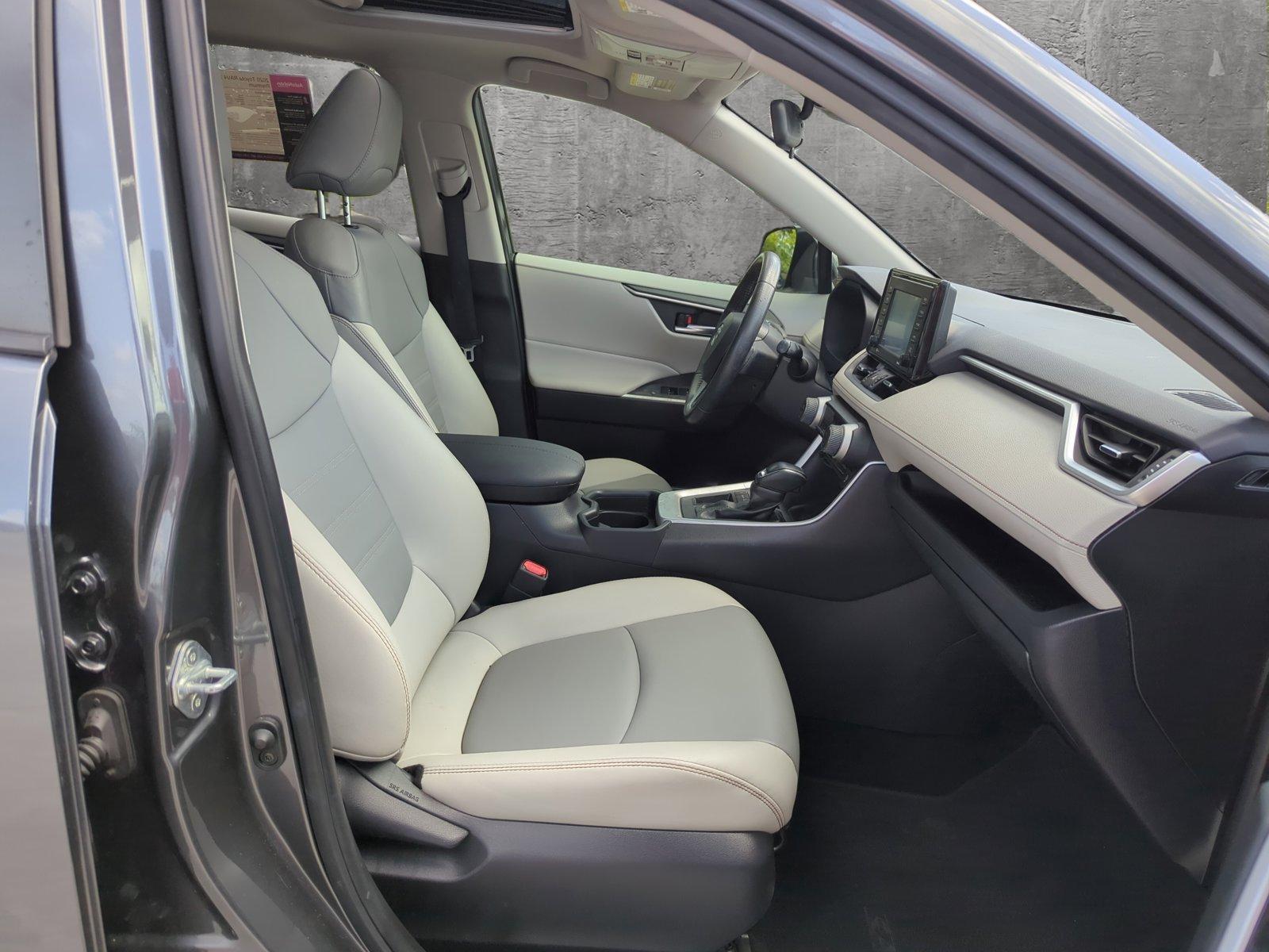 2020 Toyota RAV4 Vehicle Photo in Margate, FL 33063