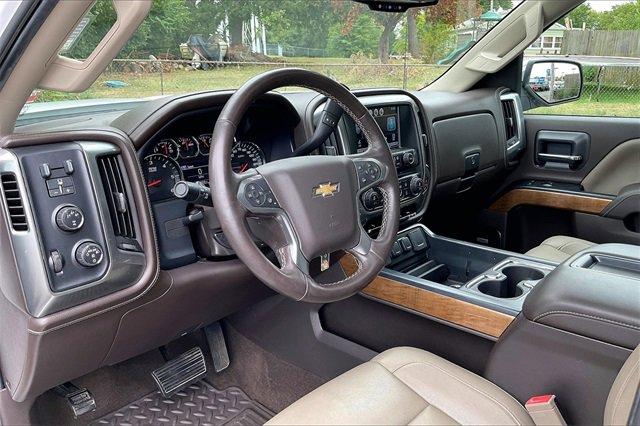 2015 Chevrolet Silverado 2500HD Built After Aug 14 Vehicle Photo in INDEPENDENCE, MO 64055-1314