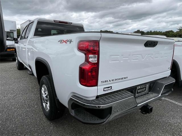 2024 Chevrolet Silverado 2500 HD Vehicle Photo in ALCOA, TN 37701-3235