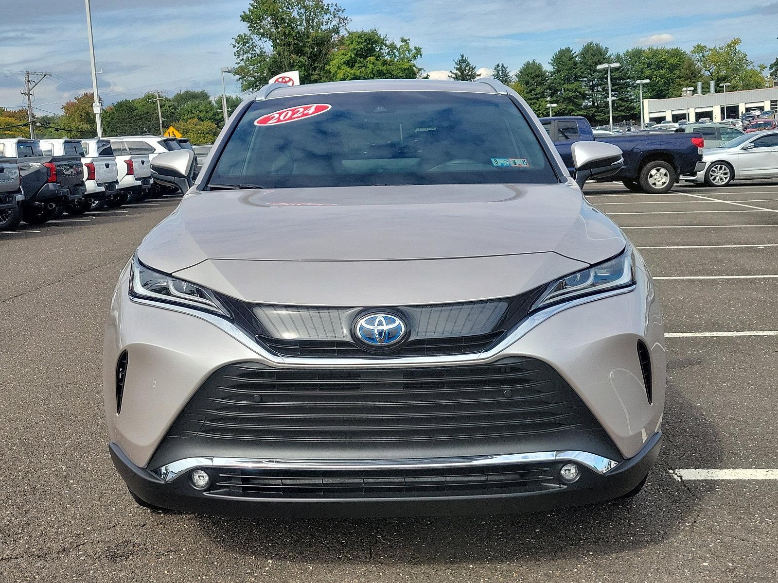 2024 Toyota Venza Vehicle Photo in Trevose, PA 19053