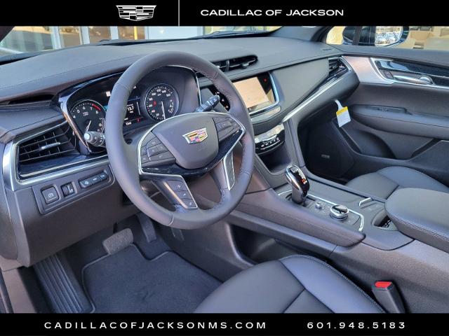 2024 Cadillac XT5 Vehicle Photo in RIDGELAND, MS 39157-4406