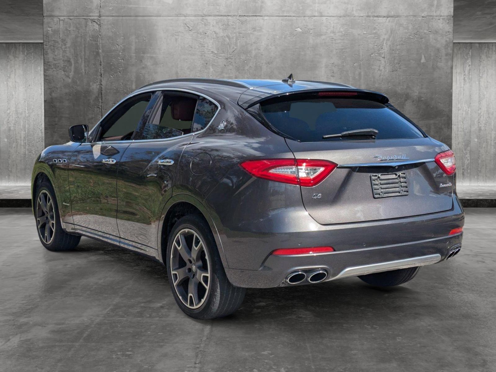 2018 Maserati Levante Vehicle Photo in Sarasota, FL 34231