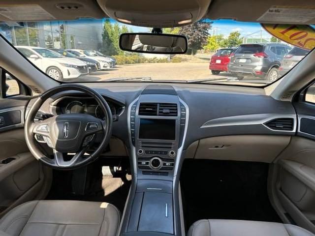 2017 Lincoln MKZ Vehicle Photo in Canton, MI 48188