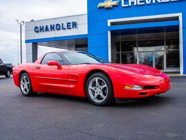 Used 2000 Chevrolet Corvette Base with VIN 1G1YY12G9Y5121063 for sale in Madison, IN