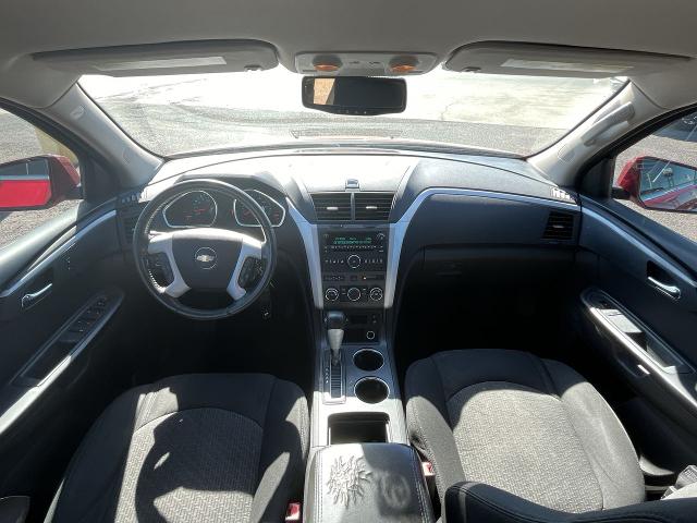 2012 Chevrolet Traverse Vehicle Photo in NEDERLAND, TX 77627-8017