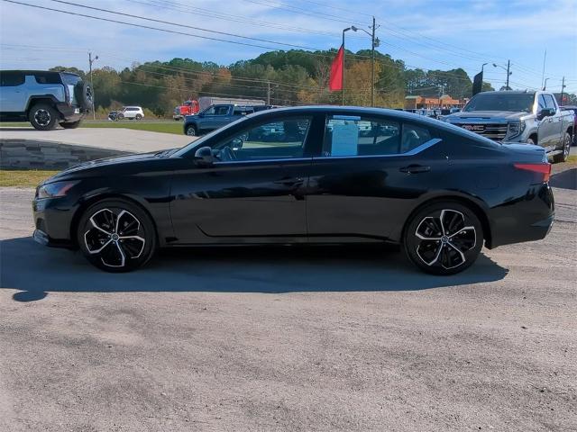 2024 Nissan Altima Vehicle Photo in ALBERTVILLE, AL 35950-0246