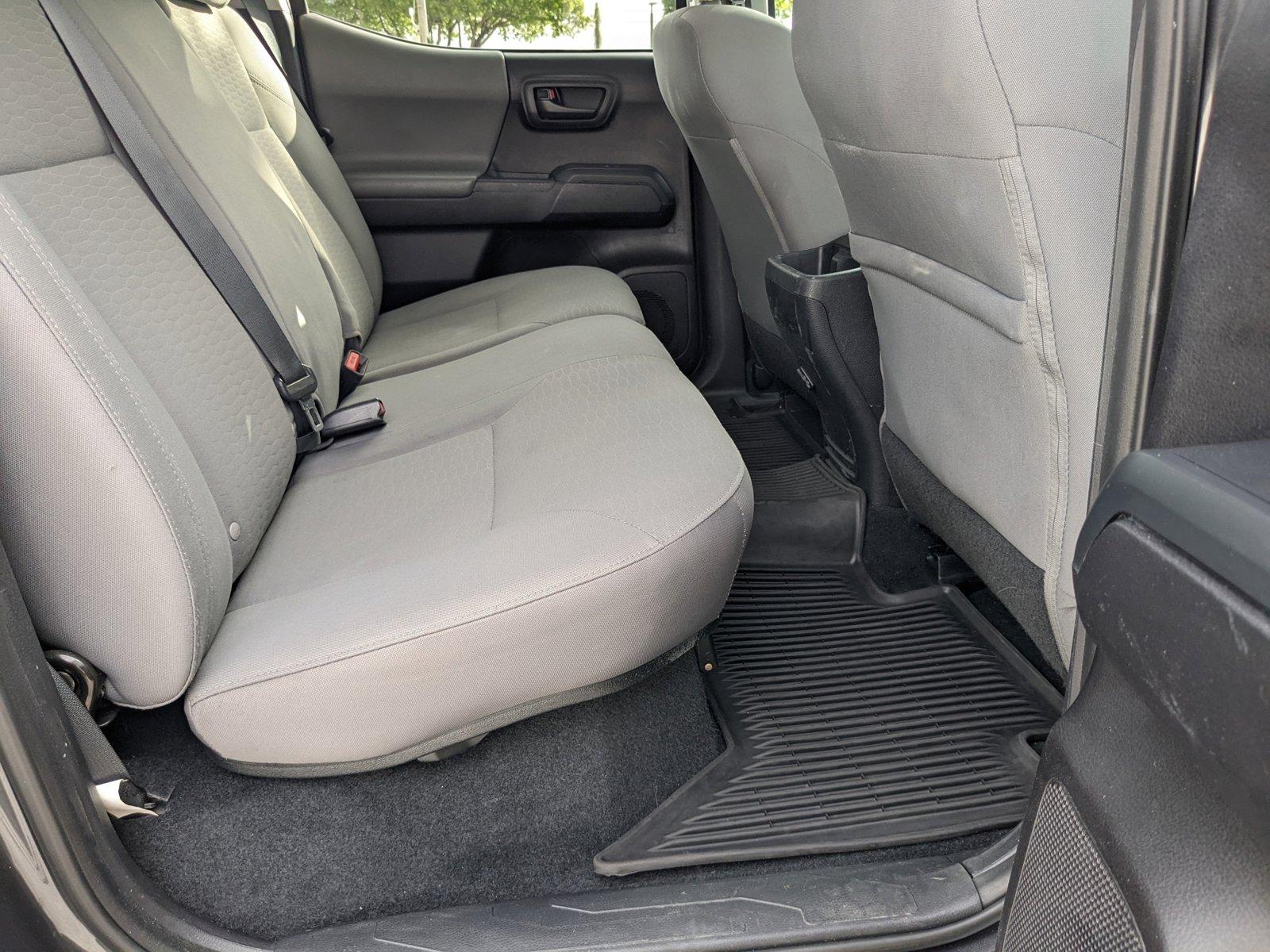 2019 Toyota Tacoma 2WD Vehicle Photo in Davie, FL 33331