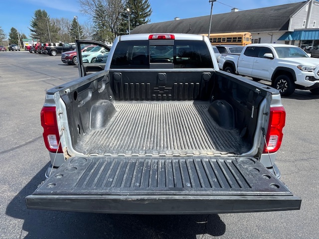 2017 Chevrolet Silverado 1500 Vehicle Photo in CORRY, PA 16407-0000