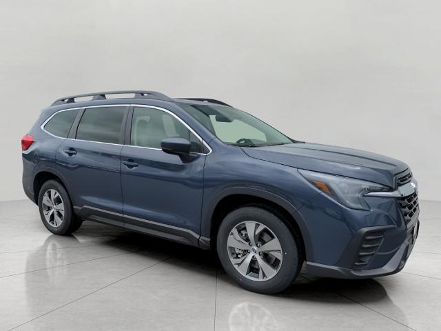 2024 Subaru Ascent Vehicle Photo in Green Bay, WI 54304