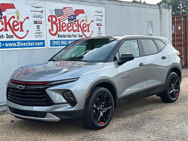 2024 Chevrolet Blazer Vehicle Photo in DUNN, NC 28334-8900