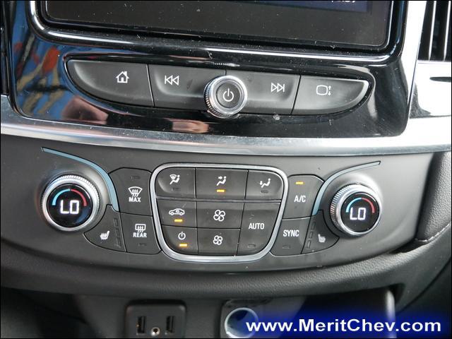 2022 Chevrolet Traverse Vehicle Photo in MAPLEWOOD, MN 55119-4794