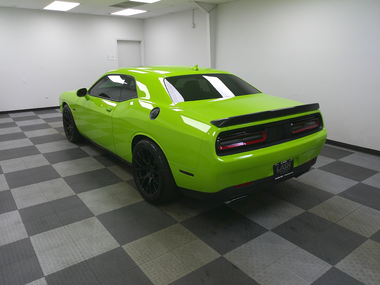 Used 2023 Dodge Challenger R/T with VIN 2C3CDZBT6PH528441 for sale in Johnstown, OH