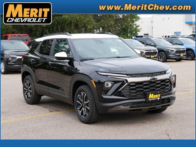 2025 Chevrolet Trailblazer Vehicle Photo in MAPLEWOOD, MN 55119-4794