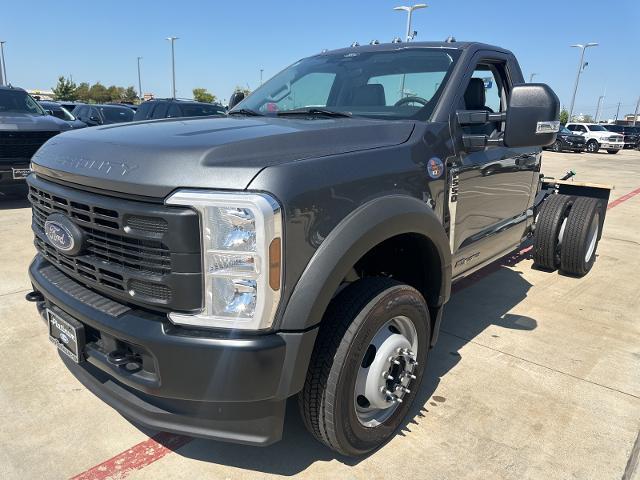 2024 Ford Super Duty F-550 DRW Vehicle Photo in Terrell, TX 75160