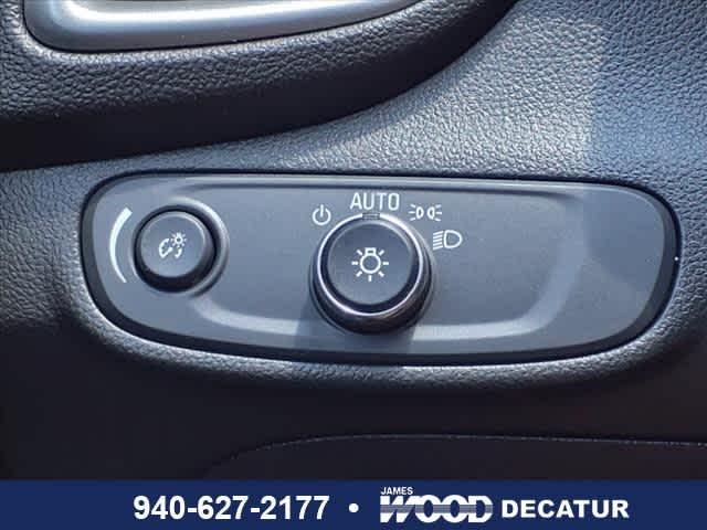 2021 Chevrolet Trax Vehicle Photo in Decatur, TX 76234