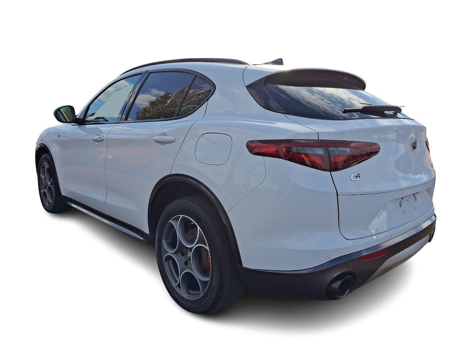 2023 Alfa Romeo Stelvio Vehicle Photo in Willow Grove, PA 19090