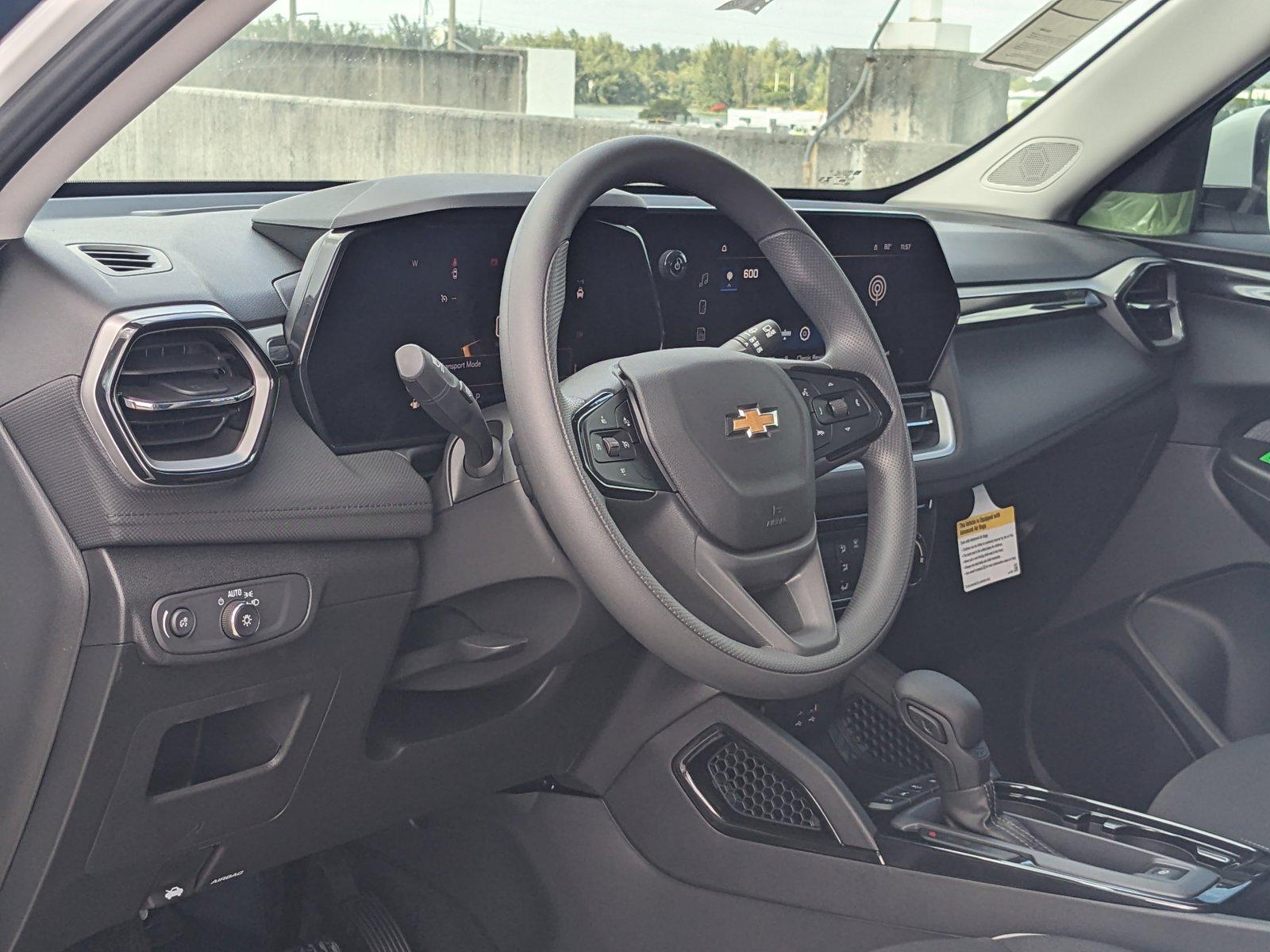 2025 Chevrolet Trailblazer Vehicle Photo in MIAMI, FL 33172-3015